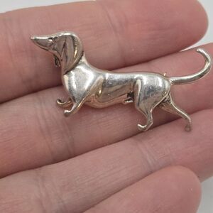 JEZLINE 925 Sterling Silver Vintage Dachshund Dog Pin Brooch